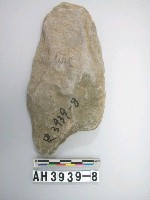 藏品(中型舌刃打製石斧)的圖片